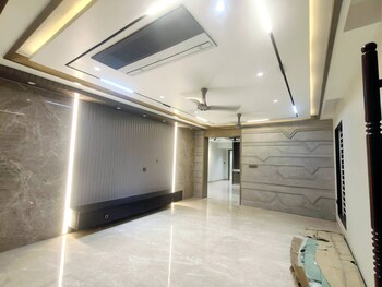 3 BHK Builder Floor for Sale in Tarakarama Nagar, Guntur