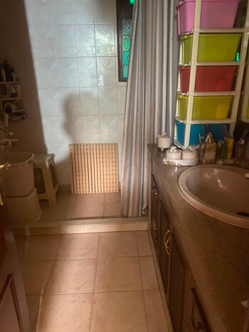 6+ BHK House for Sale in Sushant Lok I, Gurgaon