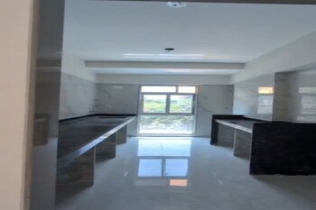 2 BHK Flat for Rent in Santacruz East, Mumbai