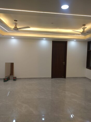 2 BHK Builder Floor for Rent in Saket, Delhi