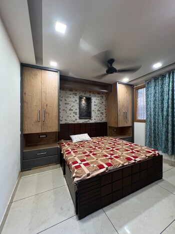 3 BHK Builder Floor for Rent in Dwarka Mor, Delhi