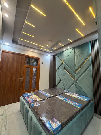 2 BHK Builder Floor for Rent in Nawada, Delhi