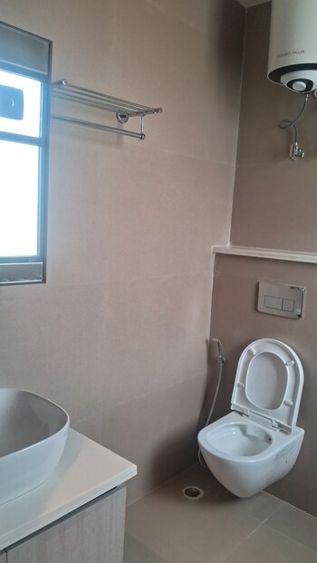 1 RK Builder Floor for Rent in Dlf Phase I, Gurgaon