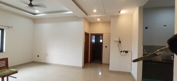 RWA Apartments Sector 116