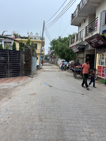 Plot for Sale in Maruti Kunj, Gurgaon