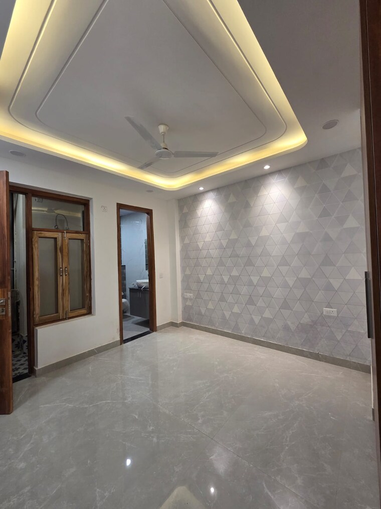 Room, green fields colony 3 Bedroom 1300 Sq.Ft. Builder Floor In Green Fields Colony Faridabad 10595012