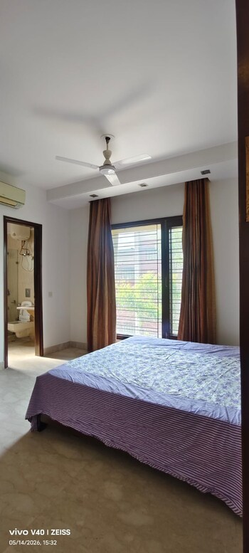 2 BHK Builder Floor for Rent in Defence Colony, Delhi