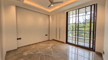 3 BHK Builder Floor for Rent in Defence Colony, Delhi