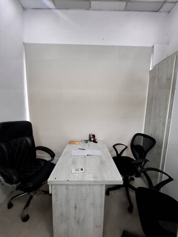 Office Space for Rent in Netaji Subhash Place, Delhi