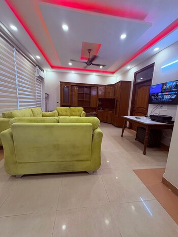 Ansal Plaza Sector-23