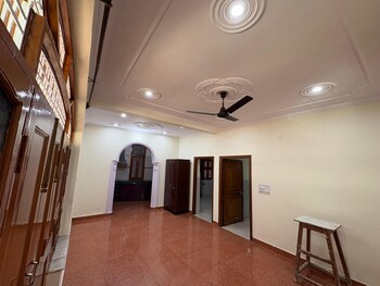 2 BHK Builder Floor for Rent in Sector 39, Gurgaon