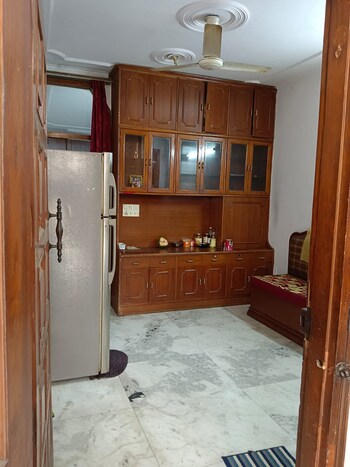 1 BHK Builder Floor for Rent in Lajpat Nagar 4, Delhi