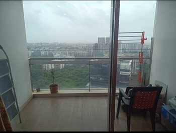 Oberoi Maxima