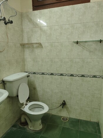 1 RK Villa for Rent in Sector 30, Noida