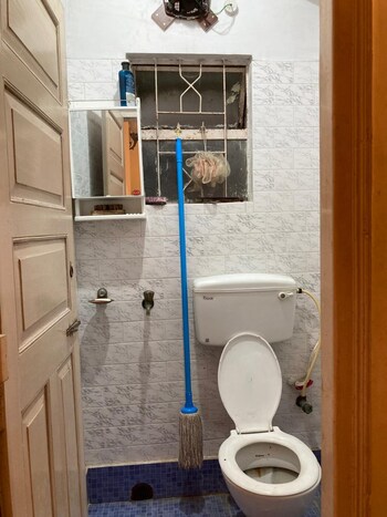 2 BHK Flat for Sale in Jatin Das Road, Kolkata