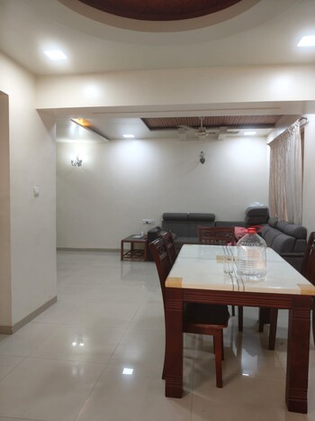 Celebria Apartment