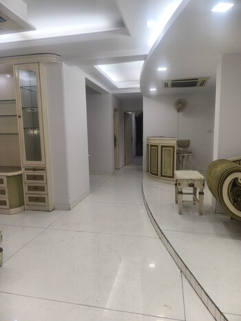 2 BHK Flat for Rent in Sector 7 Dwarka, Delhi