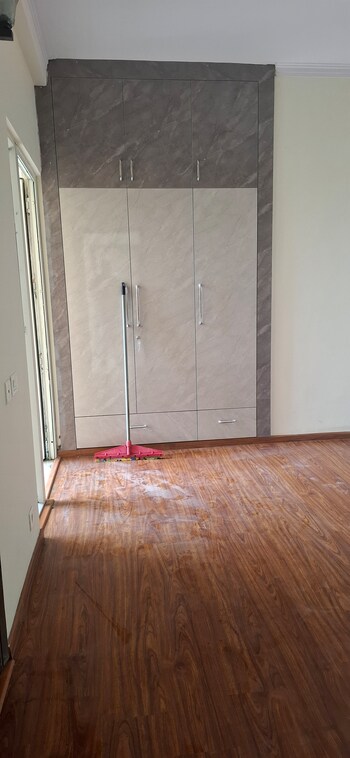 Amrapali Verona Heights