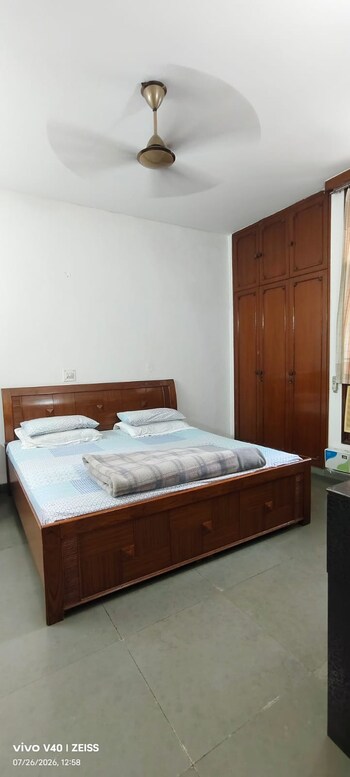 1 BHK Flat for Rent in Jungpura Extension, Delhi