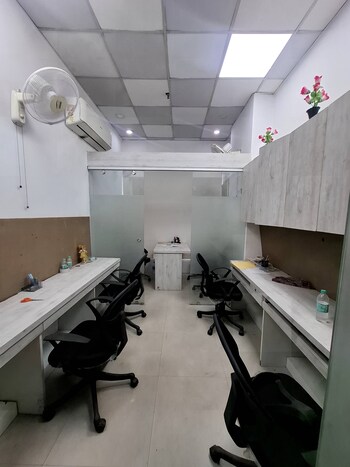 Office Space for Sale in Netaji Subhash Place, Delhi