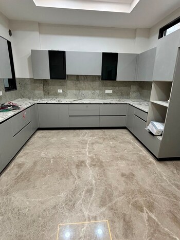 4 BHK Builder Floor for Rent in Vasant Kunj, Delhi