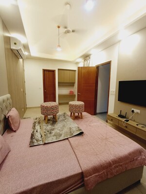 Bedroom in 5 BHK Villa at Samiah Media Village, Phi Iv Greater Noida – for Rent