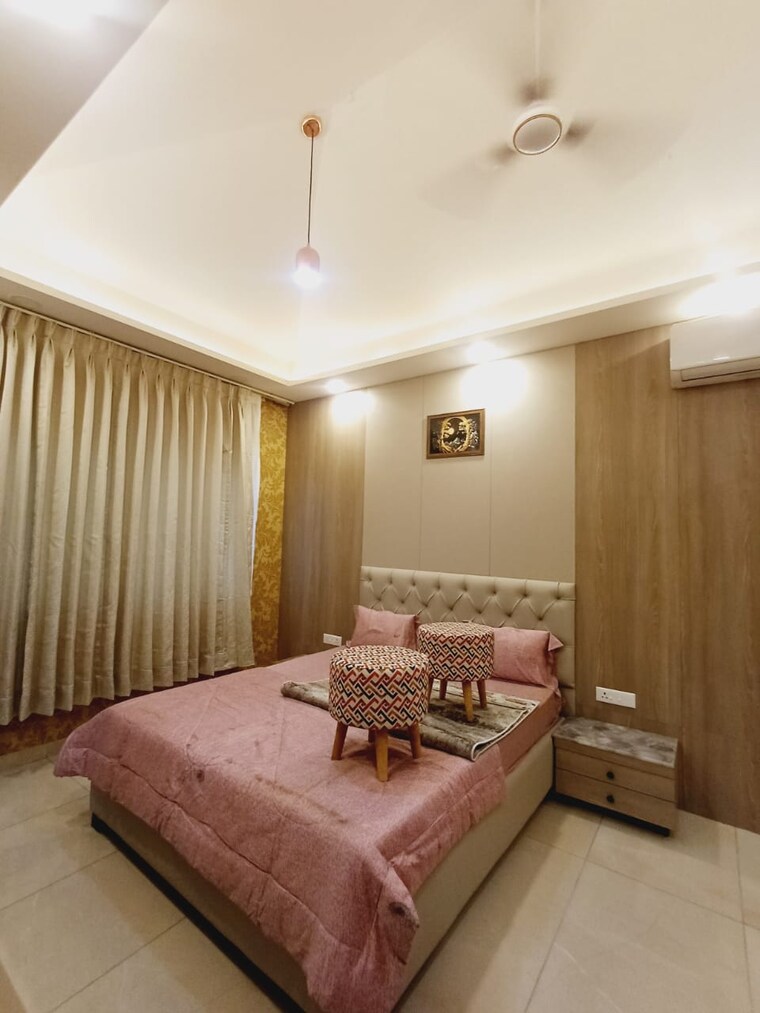 Living Room, samiah-media-village 5 Bedroom 3000 Sq.Ft. Villa In Phi Iv Greater Noida Greater Noida 10604040