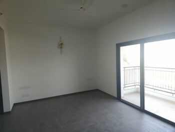 Krisumi Waterside Residences