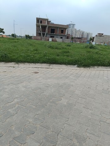 Plot for Sale in Sector 6 Wave City, Ghaziabad