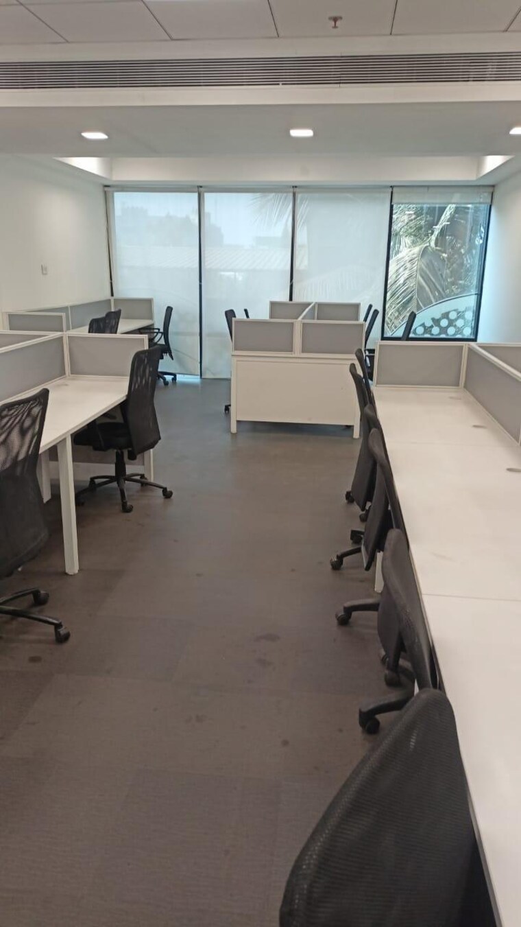 Team Area, wadhwa-the-capital Commercial Office Space 2270 Sq.Ft. In Bandra East Mumbai 10604425