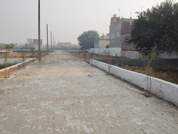 Plot for Sale in Rabupura, Greater Noida