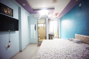 Bedroom in 4 BHK Independent House at Vatva – for Sale