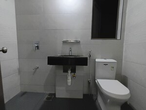 Attached Bathroom in 2 BHK Apartment at Kalpataru Paramount, Kapur Bawdi – for Sale