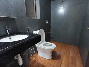 Bathroom in 2 BHK Apartment at Kalpataru Paramount, Kapur Bawdi – for Sale