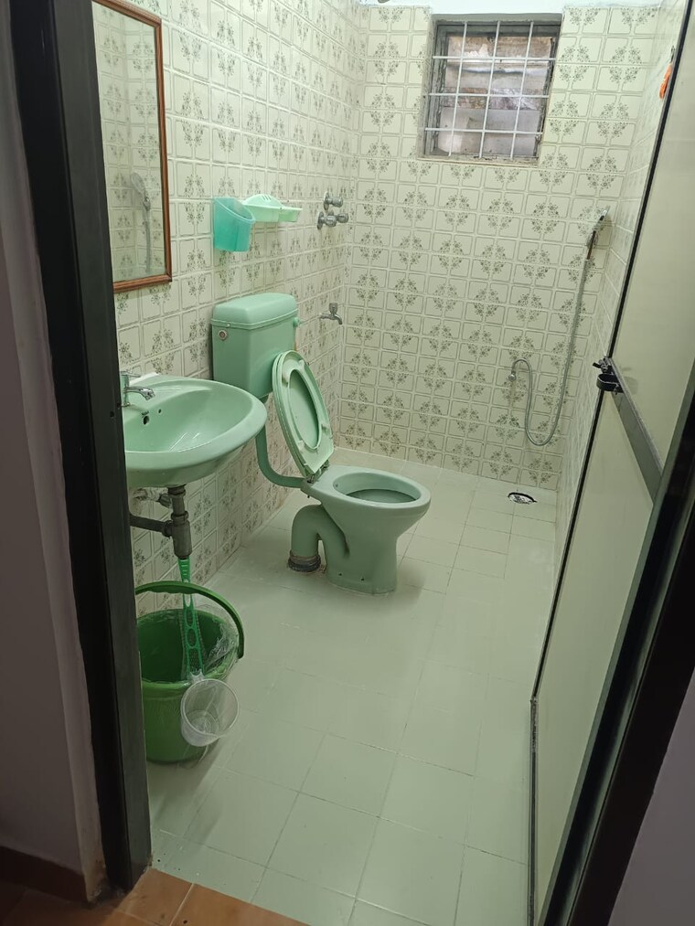 Bathroom, saligao 3 Bedroom 1500 Sq.Ft. Apartment In Saligao Goa 10606075