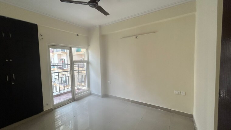 Room, dasnac-burj 2.5 Bedroom 1150 Sq.Ft. Apartment In Sector 75 Noida 10606077