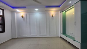 Room in 2 BHK Apartment at Pir Machalla – for Sale