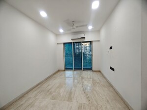 Room in 2 BHK Apartment at Rite Skyluxe, Chembur – for Rent