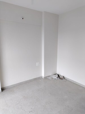 2.5 BHK Apartment For Sale in Dosti Oro 67, Kandivali West
