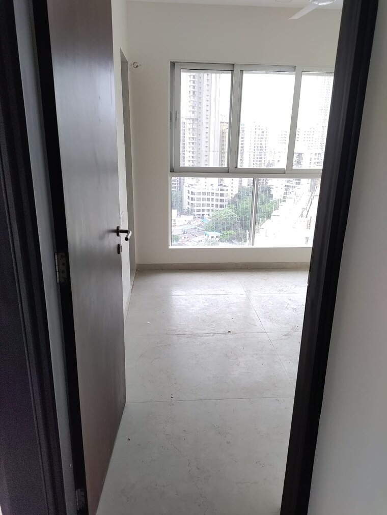 Bedroom, dosti-oro-67 2.5 Bedroom 652 Sq.Ft. Apartment In Kandivali West Mumbai 10606072