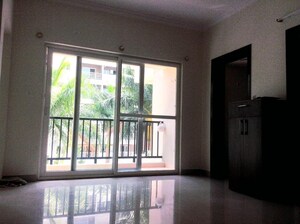 Room in 2 BHK Apartment at Veracious Lansdale, Whitefield – for Rent