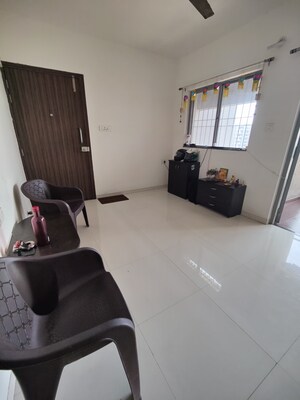 Team Area in 1 BHK Apartment at F5 Diamond Crest, Wagholi – for Rent