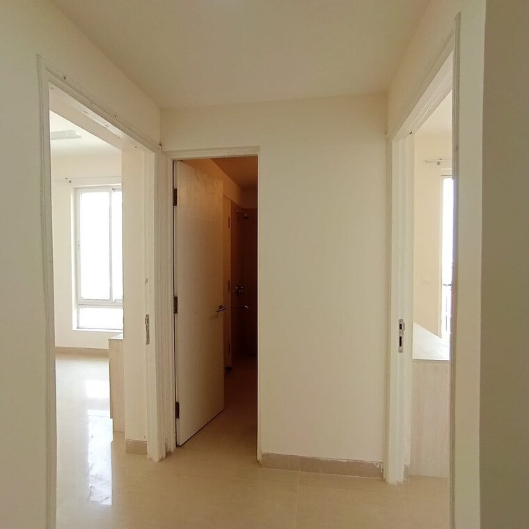 Room, emaar-emerald-estate 3 Bedroom 1395 Sq.Ft. Apartment In Sector 65 Gurgaon 10606139