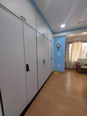 Room in 2 BHK Apartment at Powai Woods CHSL, Powai – for Rent
