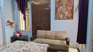Living Room in 2 BHK Builder Floor at Indrapuram – for Rent