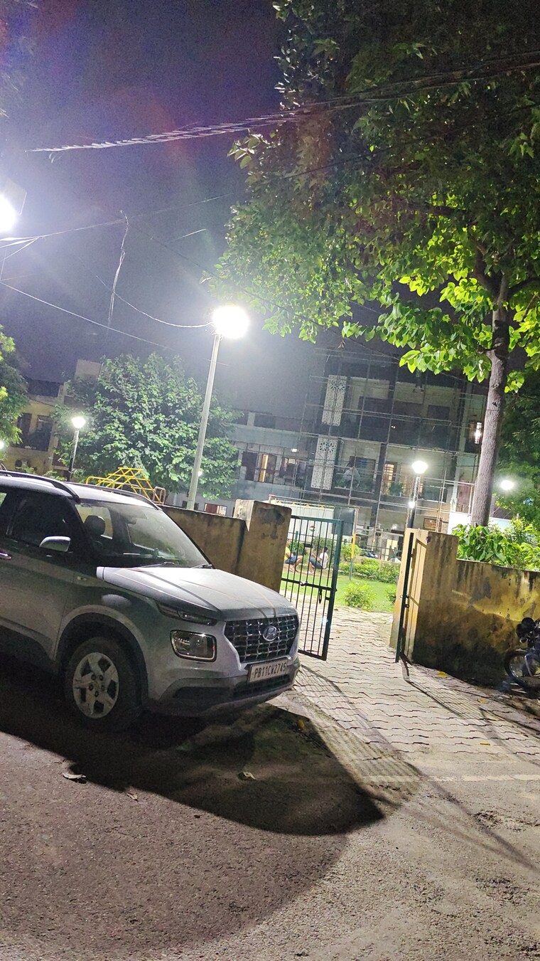 Exterior View, shastri nagar 2 Bedroom 100 Sq.Yd. Independent House In Shastri Nagar Ghaziabad 10606174