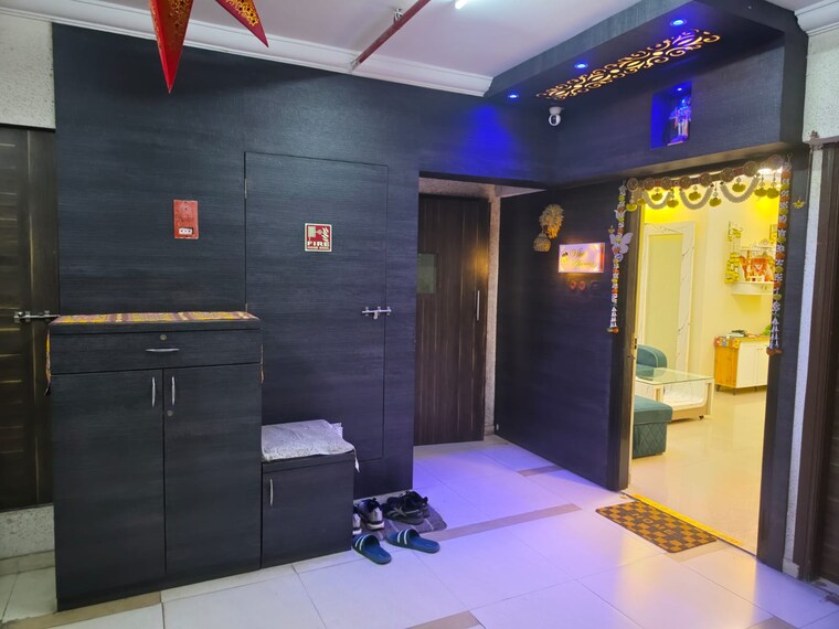 Room, rdc-woods-teakwoods 2 Bedroom 950 Sq.Ft. Apartment In Ghodbunder Road Thane 10606171