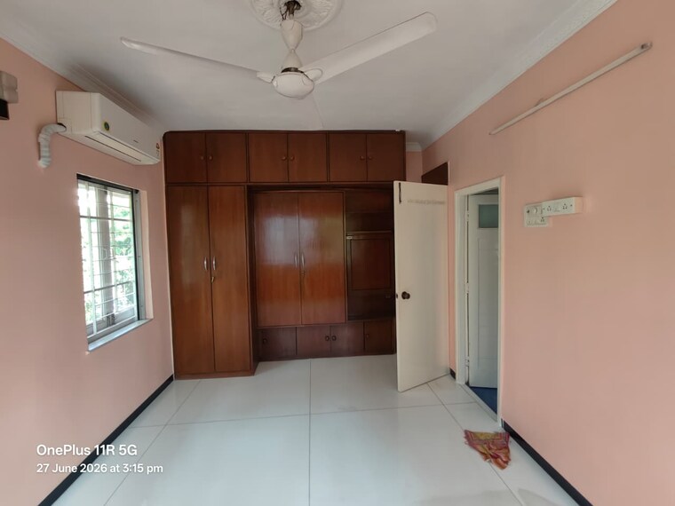 Room, udyan-darshan 3 Bedroom 1100 Sq.Ft. Apartment In Prabhadevi Mumbai 10606180