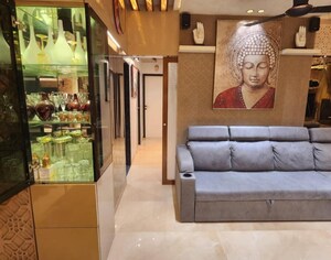 Furnished Amenities in 2.5 BHK Apartment at Rosa Gardenia, Ghodbunder Road – for Sale