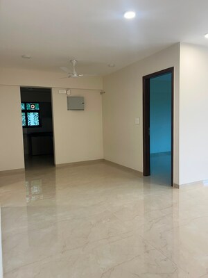 Living Room in 3 BHK Apartment at Chembur – for Rent